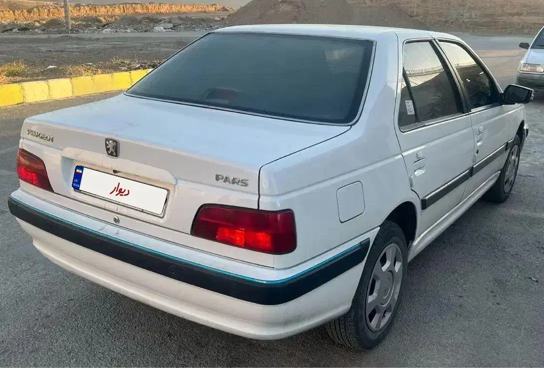 پژو پارس xu7p مدل ۱۴۰۲ تمیز کم کار|خودرو سواری و وانت|لامرد, |دیوار