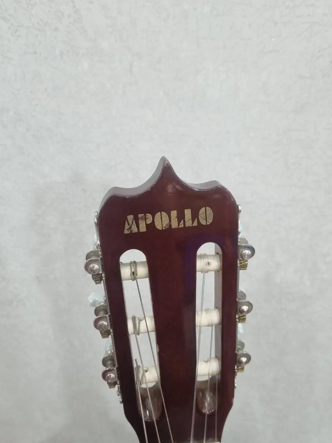 گیتار در حد نو|گیتار، بیس، امپلیفایر|ارومیه, |دیوار