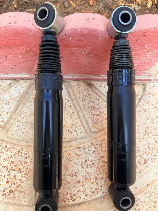 کمک عقب روغنی پژووسمندپوسته بزرگ|قطعات یدکی و لوازم جانبی|میاندوآب, |دیوار