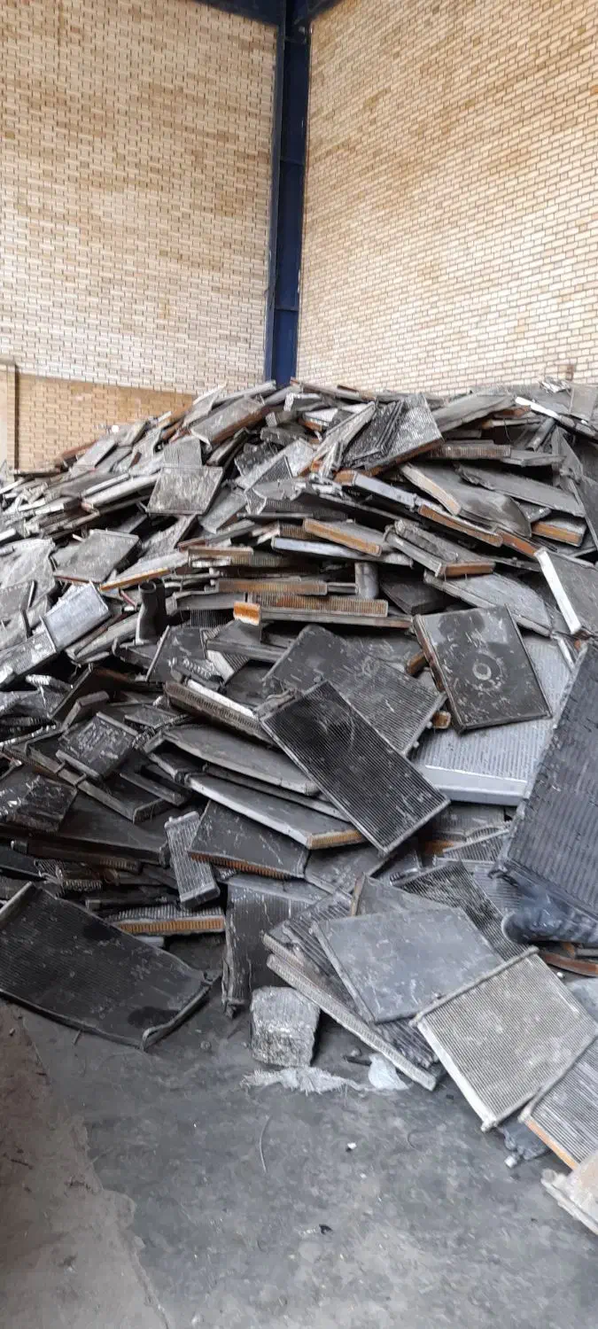 ضایعات مس سرسیلندر برنج لوازم برنزی آهن مکانیکی|عمده‌فروشی|ماهدشت, |دیوار