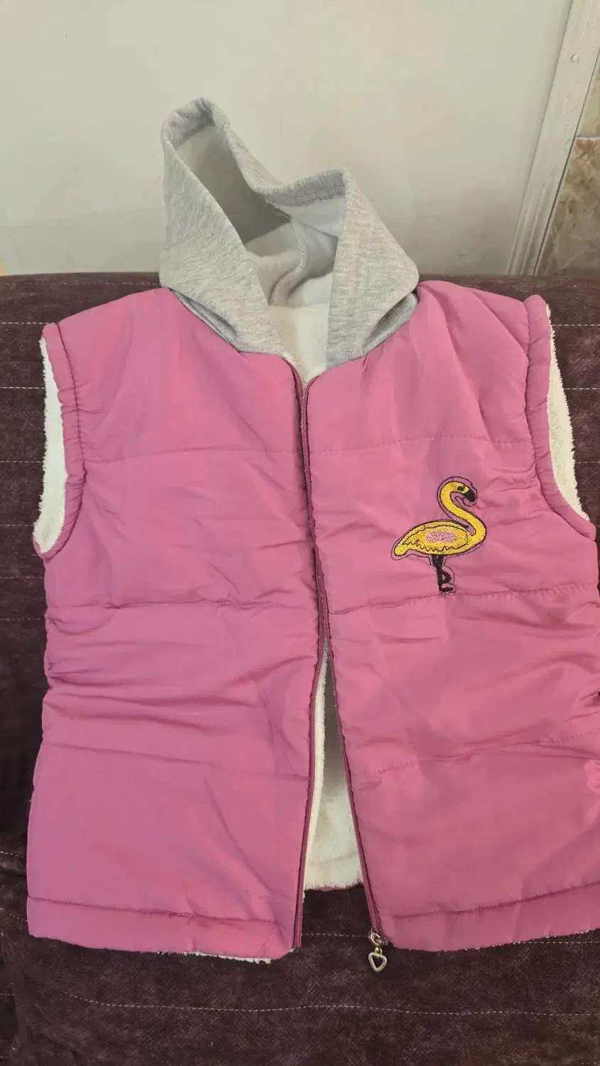 هودی خرگوشی پافر و کاپشن مخمل|لباس|بندر گناوه, |دیوار