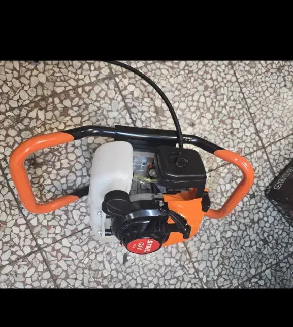 چاله کن نهال کن کندن چاه|ماشین‌آلات صنعتی|کرمانشاه, |دیوار