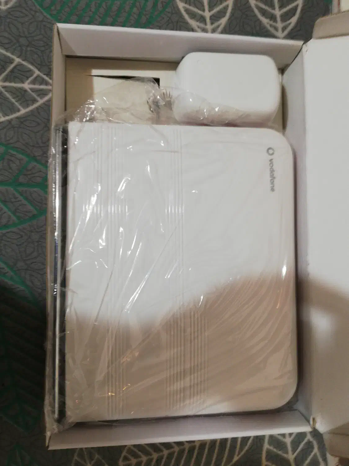 مودم ودافون HG553|مودم و تجهیزات شبکه|تهران, قلهک|دیوار