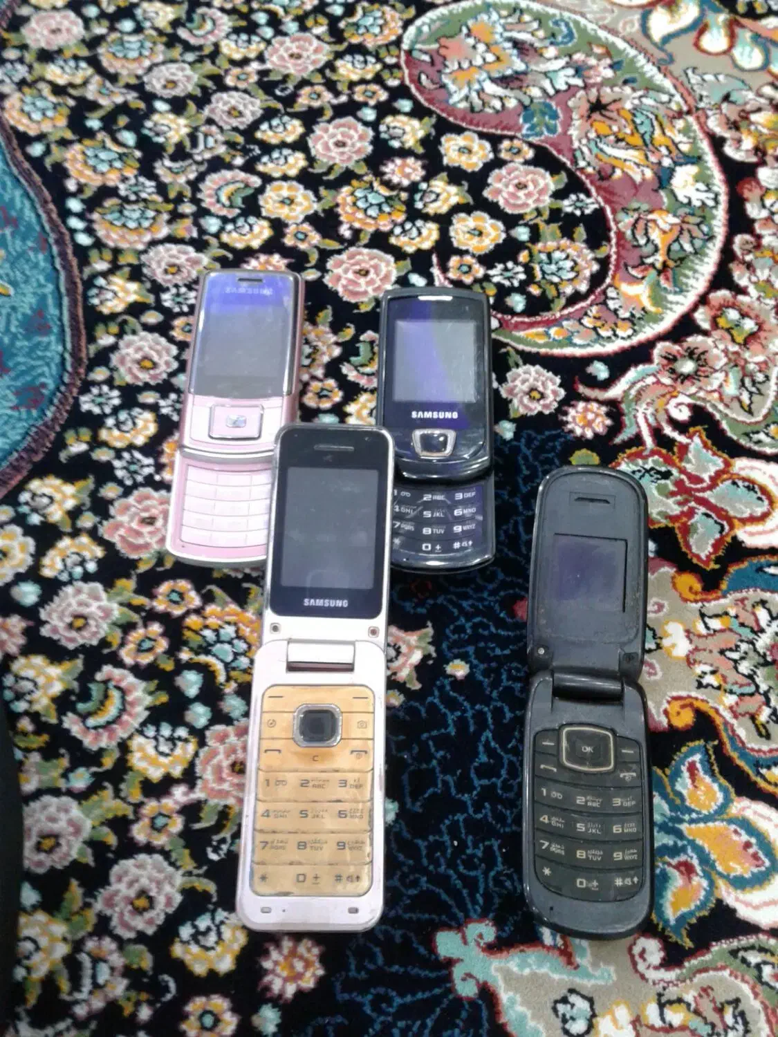 a10sوa70sوگوشی هایه ساده وقشنگ|موبایل|رباطکریم, مسکن مهر آبشناسان|دیوار