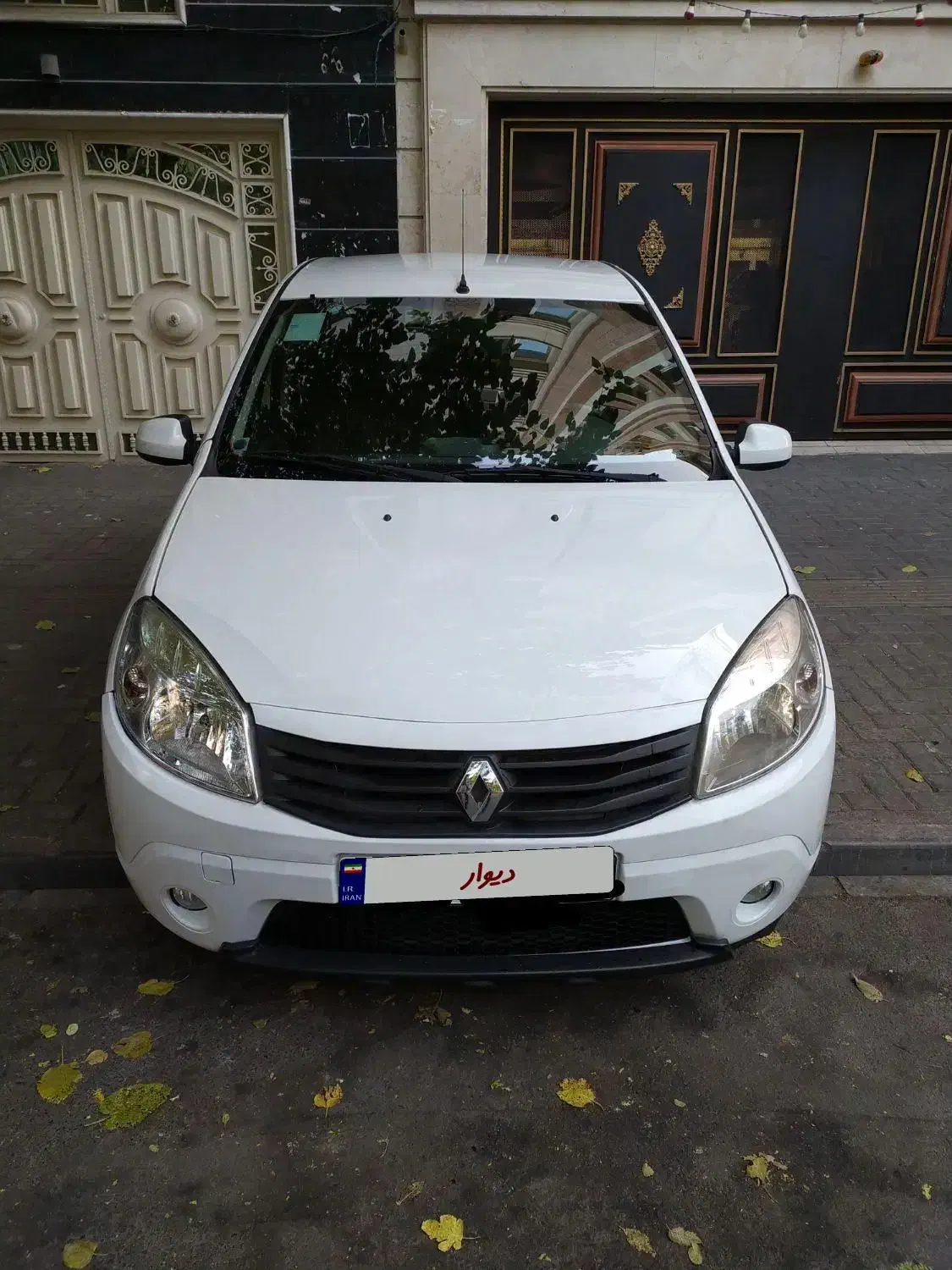 رنو ساندرو اتومات در حد|خودرو سواری و وانت|تهران, ایران|دیوار