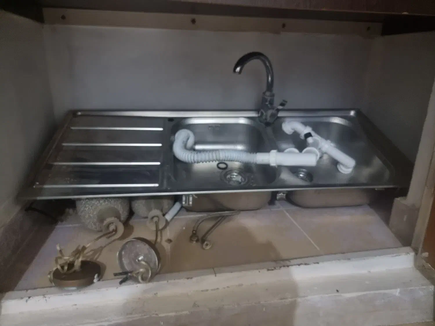 فروش سینک،روشویی و آبگرمکن|لوازم سرویس بهداشتی|بندرعباس, |دیوار