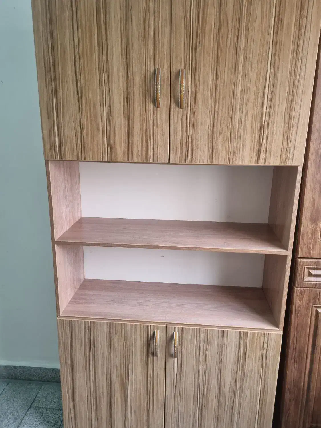 کتابخانه|کتابخانه، شلف، قفسه‌های دیواری|تبریز, |دیوار