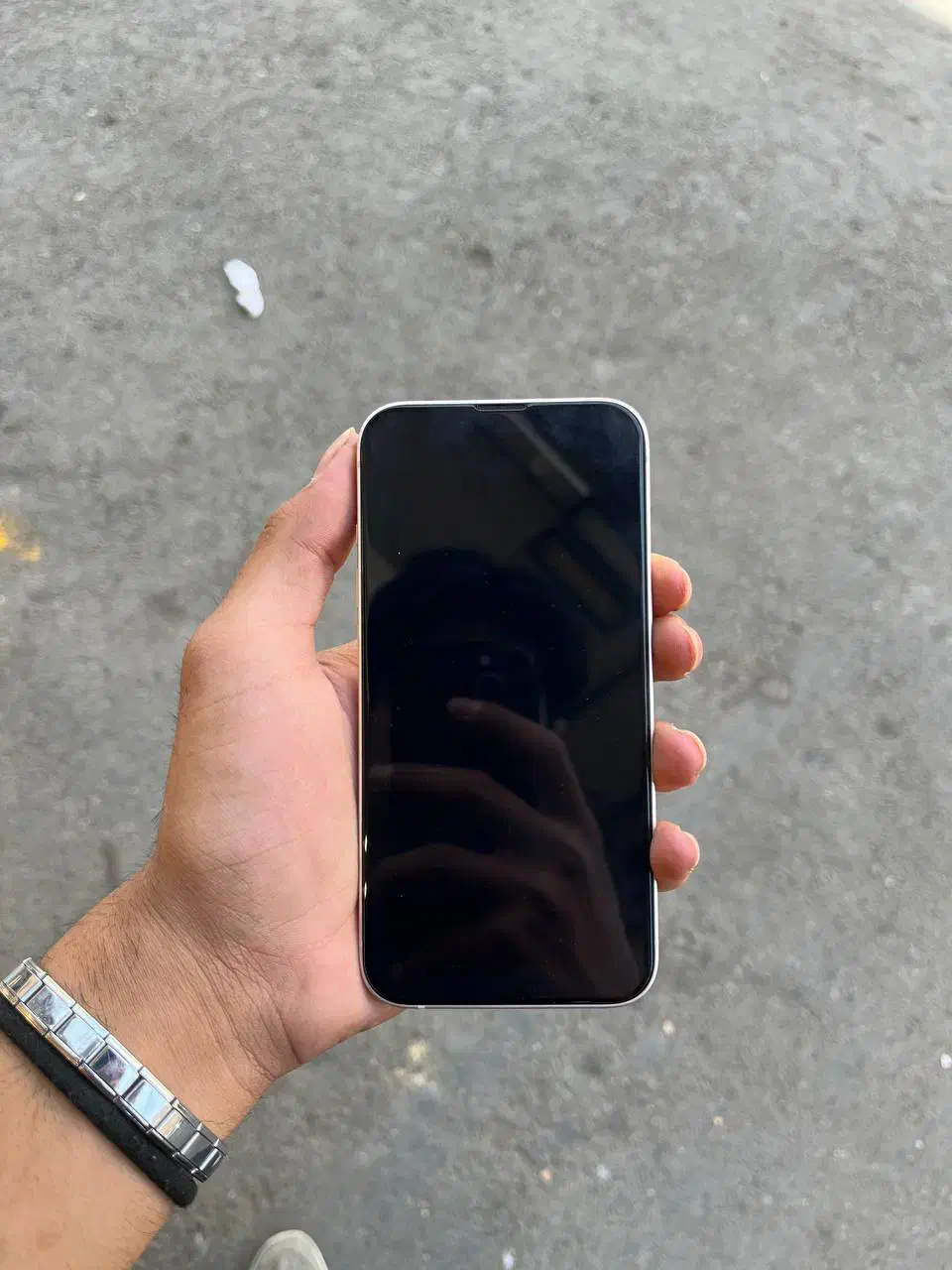 اپل iPhone 13 با حافظهٔ ۱۲۸ گیگابایت|موبایل|مشهد, امام خمینی|دیوار