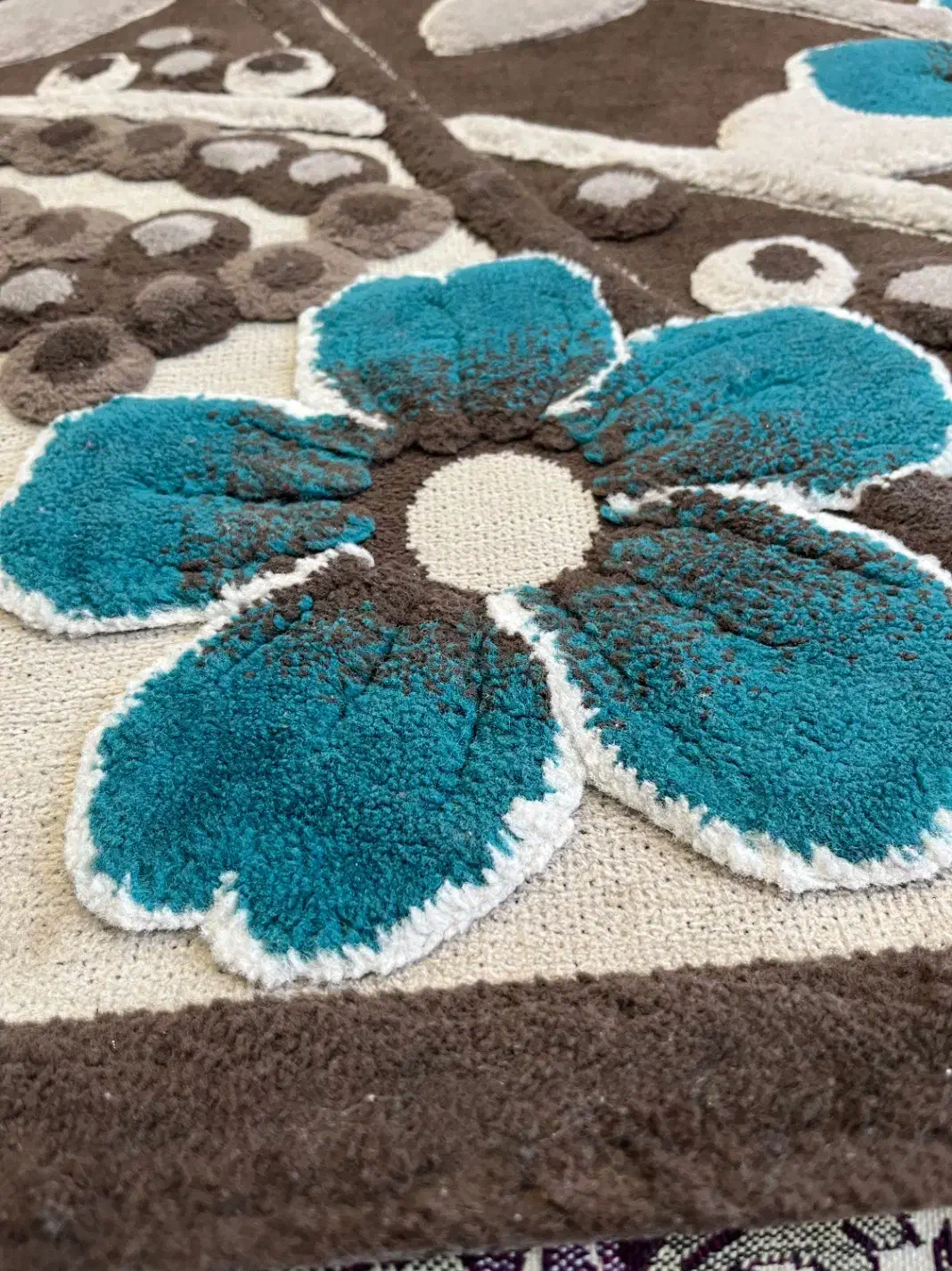 فرش ۴ متری آشپزخانه اتاق خواب|فرش|بهارستان, |دیوار