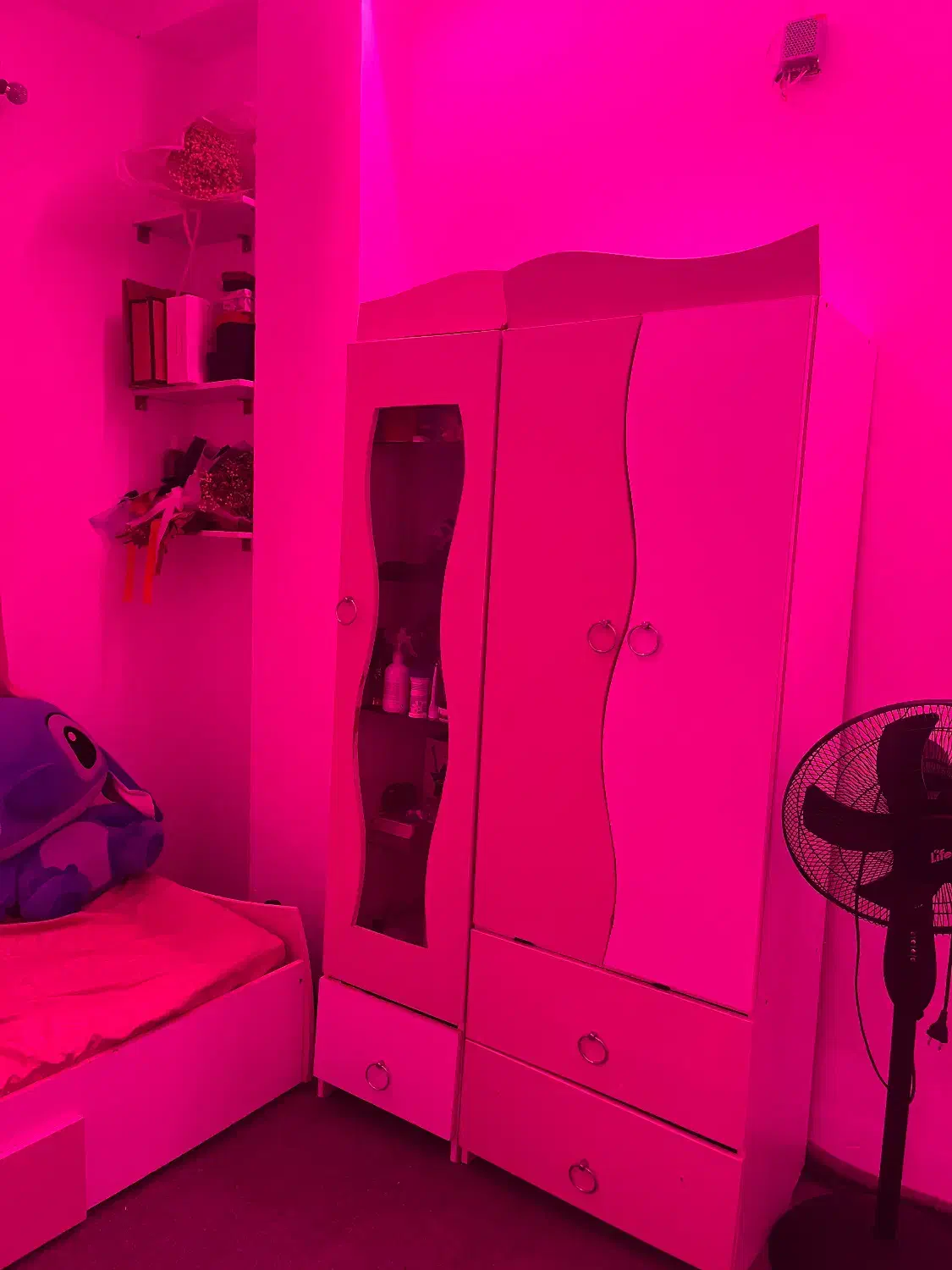 سرویس خواب|تخت و سرویس خواب|گرگان, |دیوار