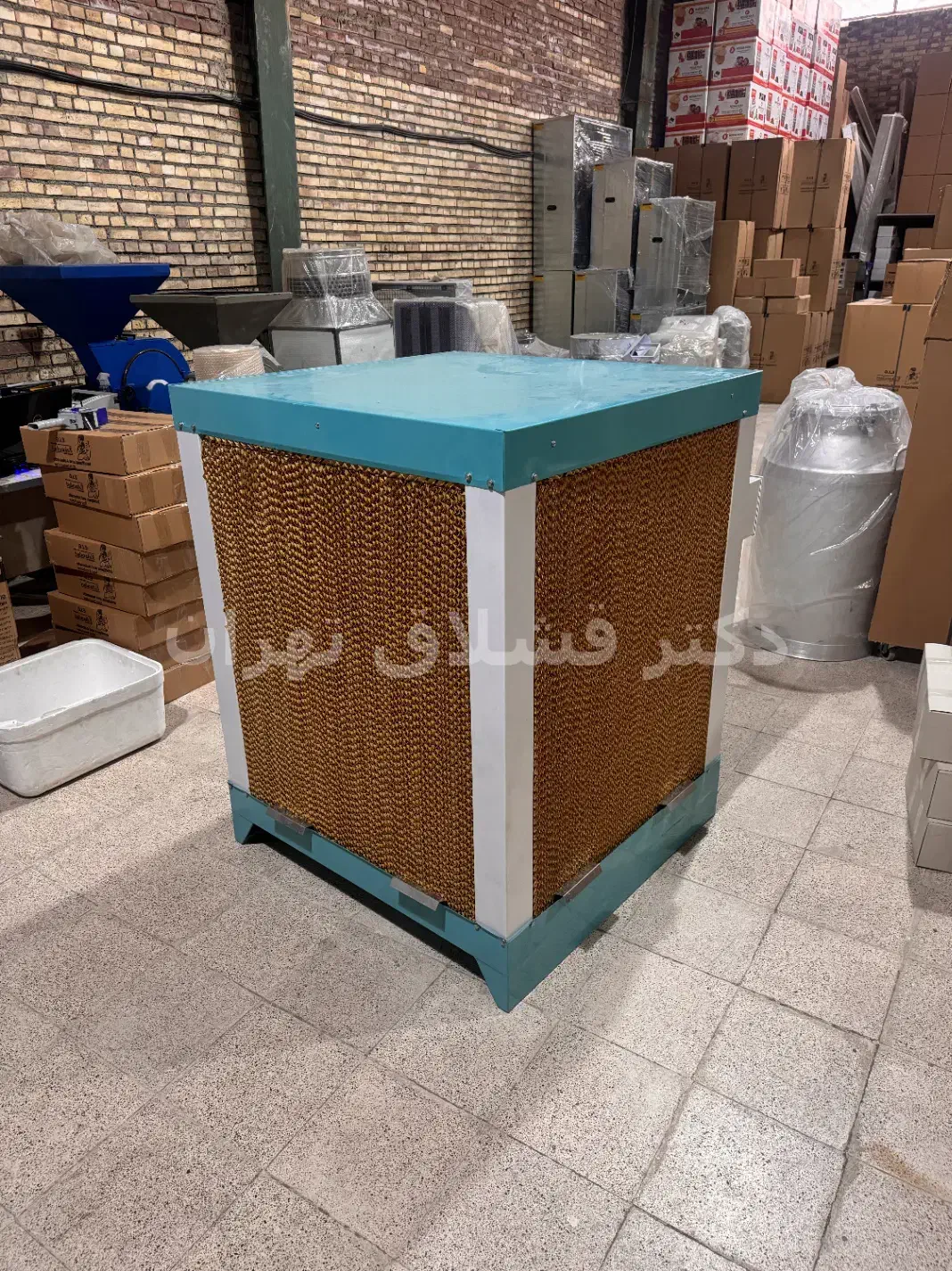 کولر تبخیری 40k BTU-بدنه گالوانیزه وموتور الکتروژن|ماشینآلات صنعتی|کرمان, |دیوار