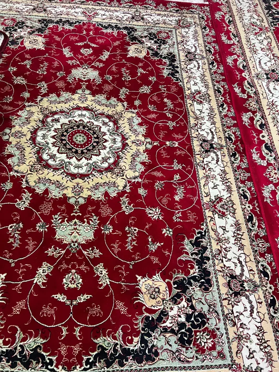 یک عدد فرش 6 متری و 12 متری|فرش|سمنان, |دیوار