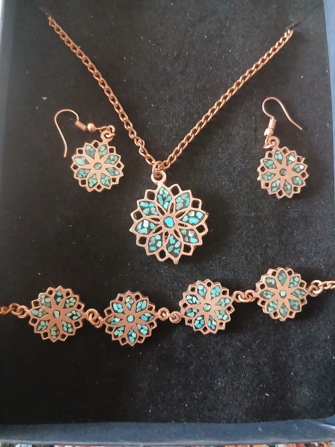 ست کامل زیورآلات فیروزه کوب مسی|بدلیجات|ارومیه, |دیوار