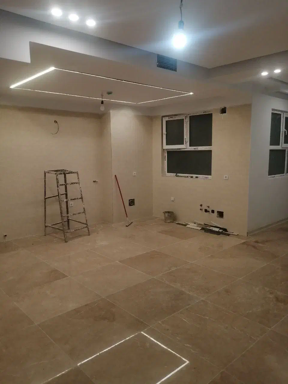 98 متری/نوساز/نور جنوب/طبقه 4/موسایی|فروش آپارتمان|تهران, شمس‌آباد|دیوار