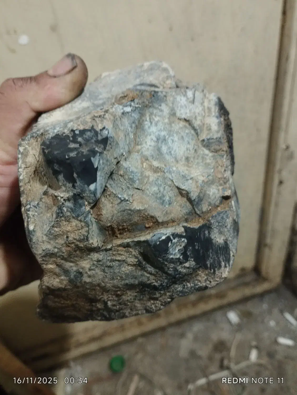 یک عدد سنک جاسبر مشکی کم یاب|کلکسیون اشیاء عتیقه|چگنی, |دیوار