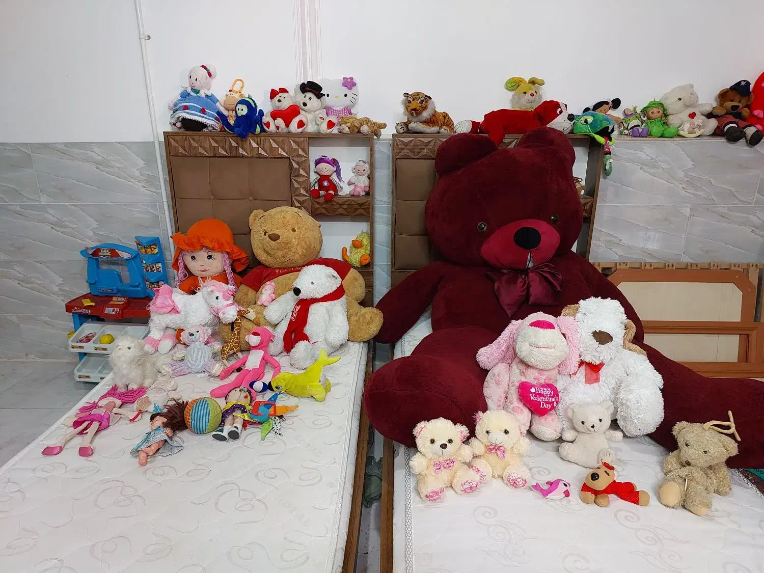 عروسک ایرانی و خارجی و بعضی مجانی|اسباب‌بازی بچه|یزد, |دیوار