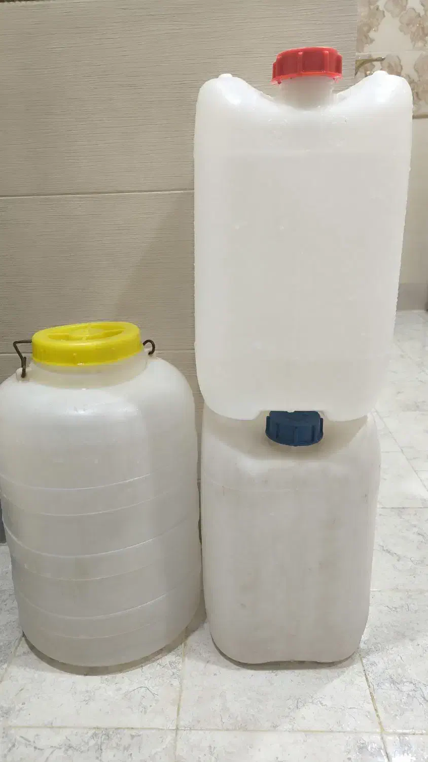 دبه|ظروف نگهدارنده، پلاستیکی، یک‌بارمصرف|زنجان, |دیوار