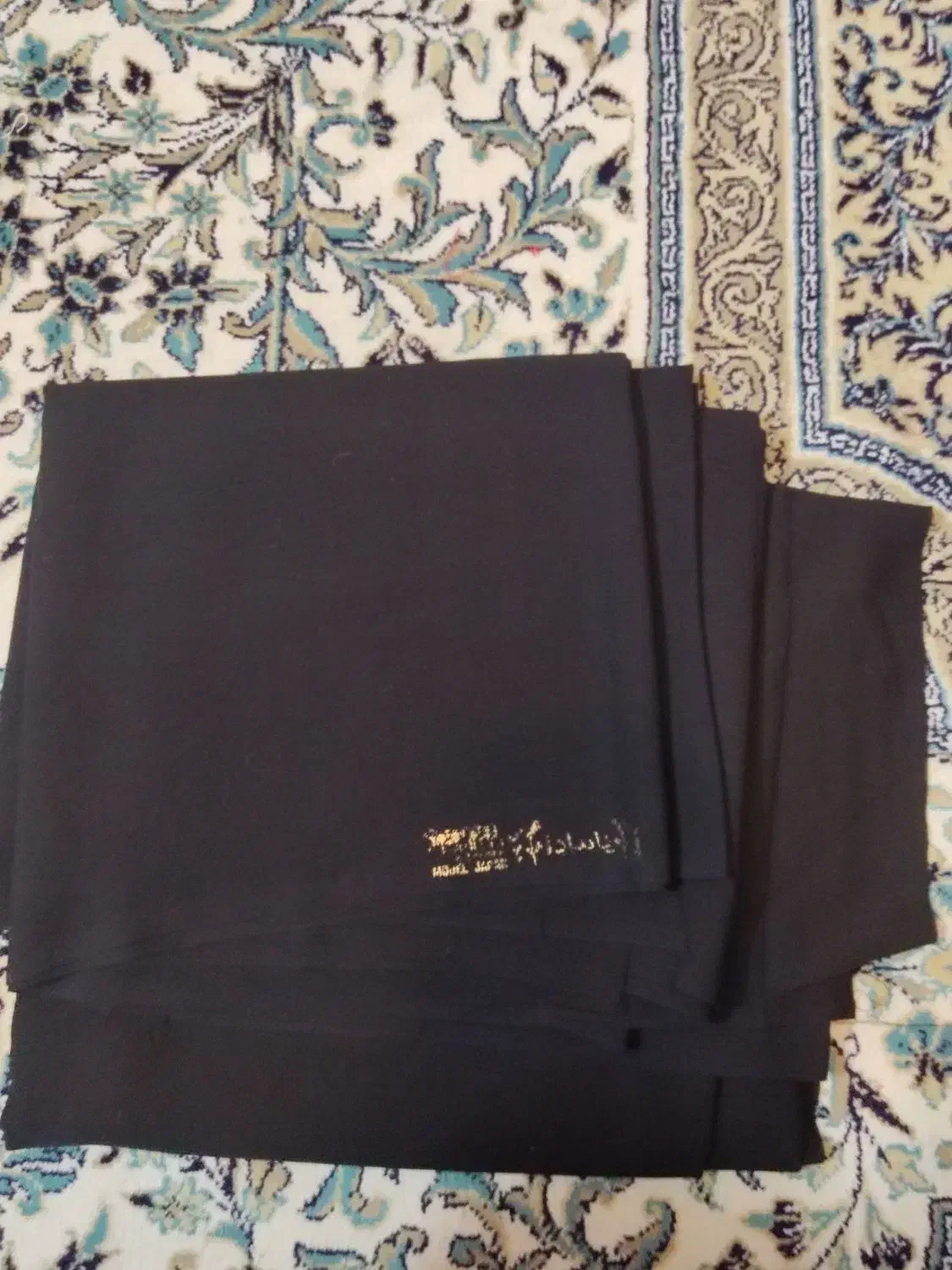 پارچه چادری و سجاده|لباس|شیراز, درکی|دیوار