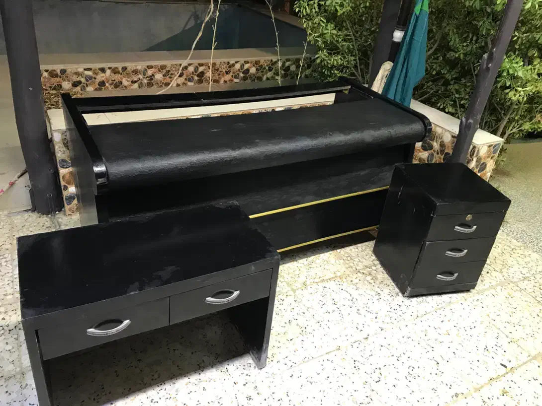 میز و صندلی و دراور|مبلمان اداری|شیراز, علوم پزشکی|دیوار