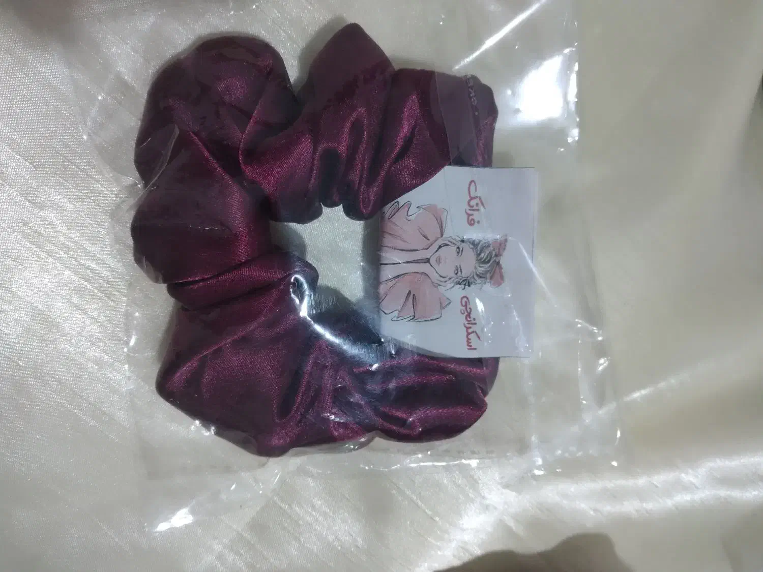 اسکرانچی'(کش مو) عمده وتکی|لباس|مشکیندشت, |دیوار