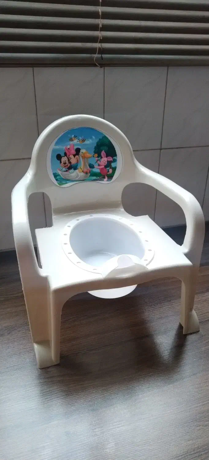 صندلی دستشویی|اسباب و اثاث بچه|قرچک, شهرک طلائیه|دیوار