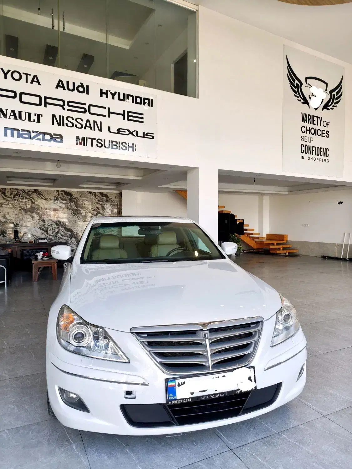 جنسیس سدان مدل ۲۰۱۱ فول کامل|خودرو سواری و وانت|بابل, |دیوار