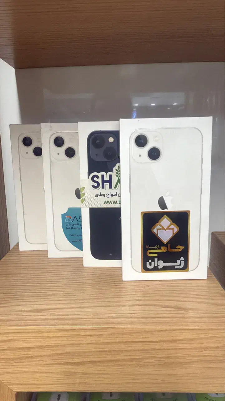 IPhone 13 128 midnight|موبایل|اصفهان, احمدآباد|دیوار