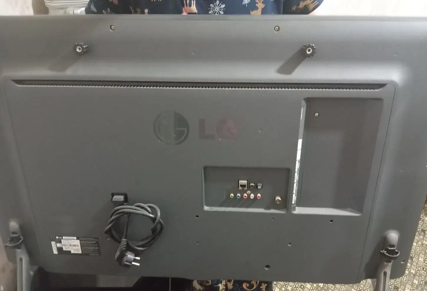 تلوزیون ۴۲اینچ ال جی هوشمند|تلویزیون و پروژکتور|شهریار, شهرک امیریه|دیوار