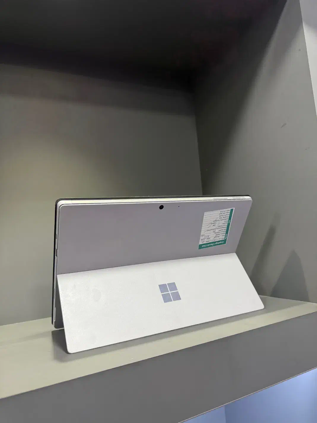 بورس سورفیس پرو و لپ تاب و بوک|رایانه همراه|اصفهان, گلزار|دیوار