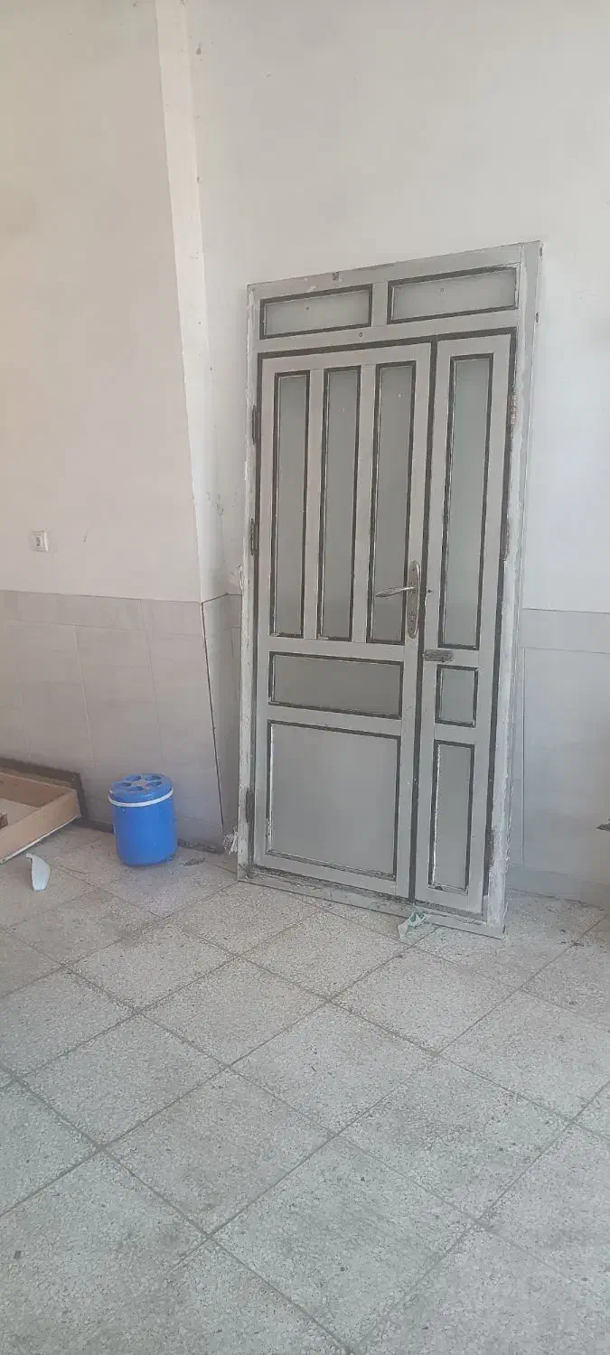 درآلمینیومی واهنی|مصالح و تجهیزات ساختمان|آق قلا, |دیوار