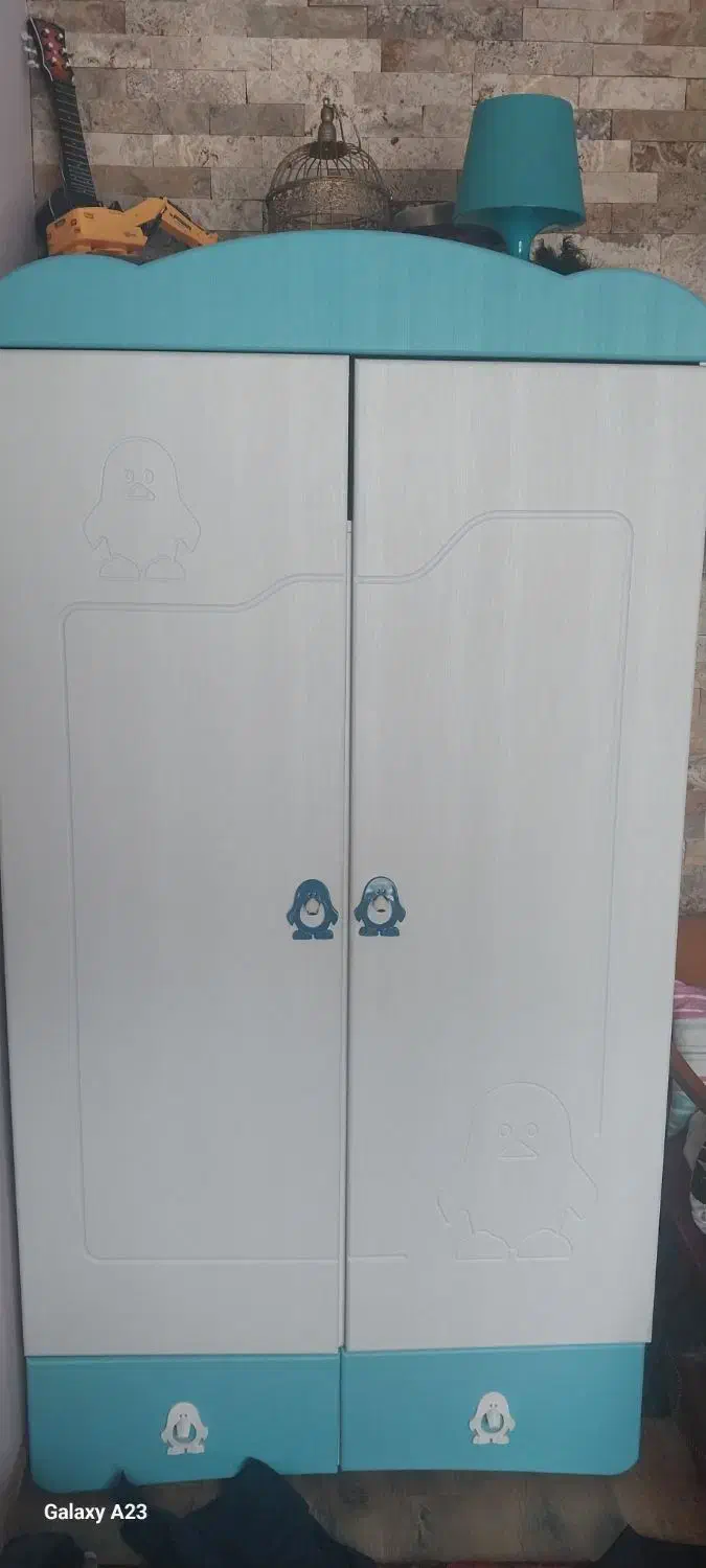 تخت و کمد نوجوان|تخت و سرویس خواب|تهران, صادقیه|دیوار