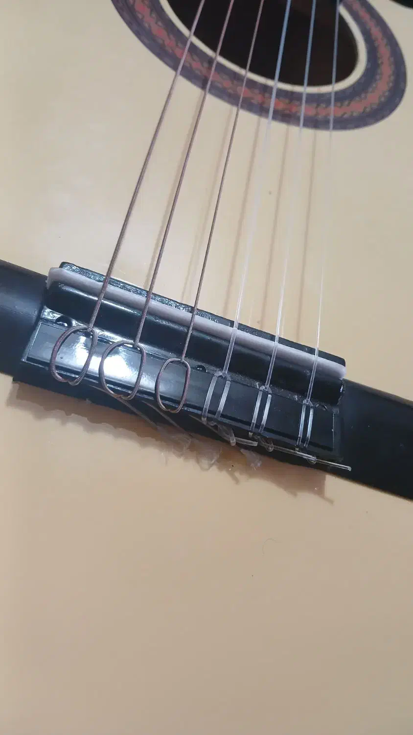 گیتار .کتاب. کیف.|گیتار، بیس، امپلیفایر|یاسوج, |دیوار