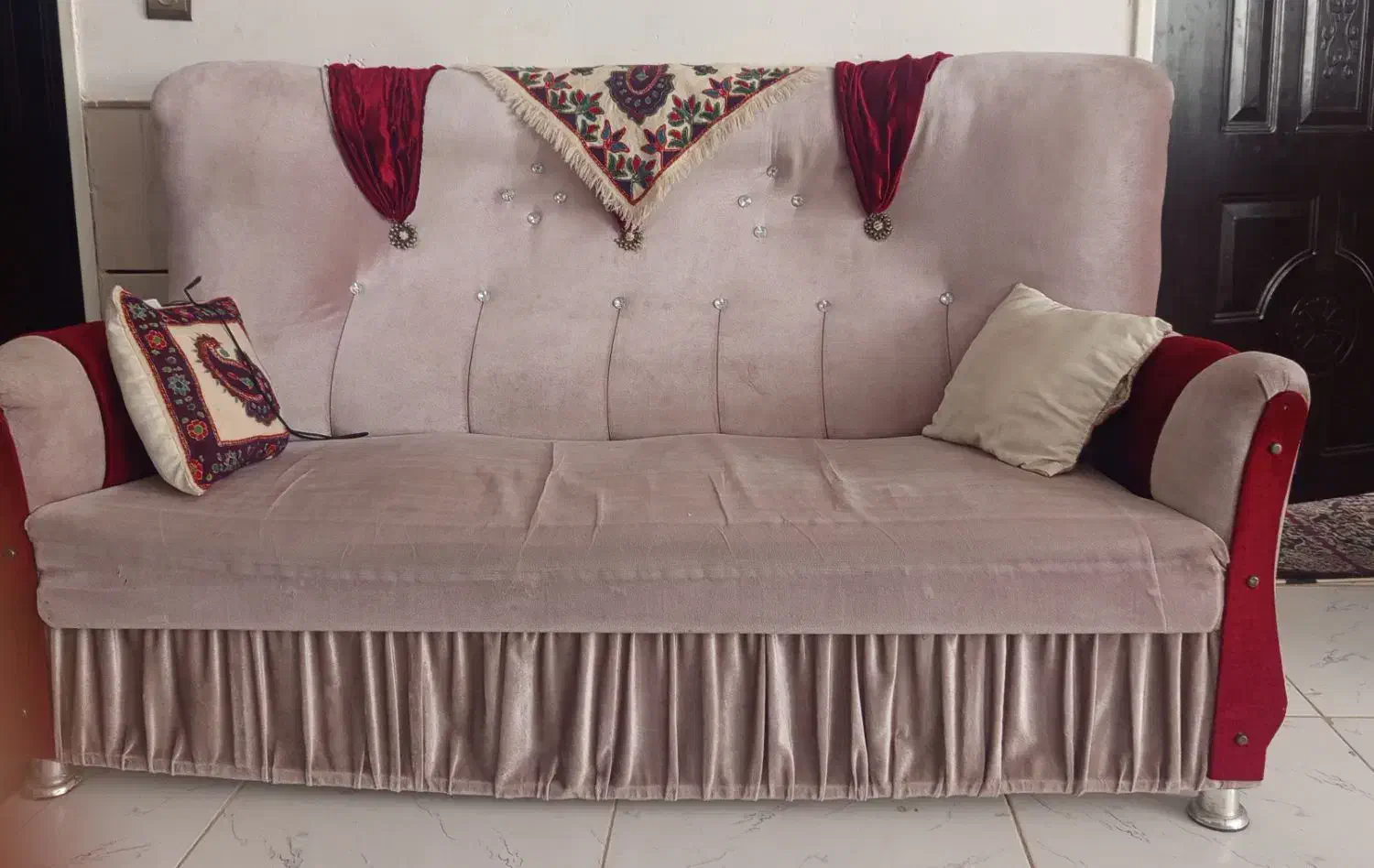 یکدست مبل راحتی|مبلمان خانگی و میز عسلی|رفسنجان, |دیوار