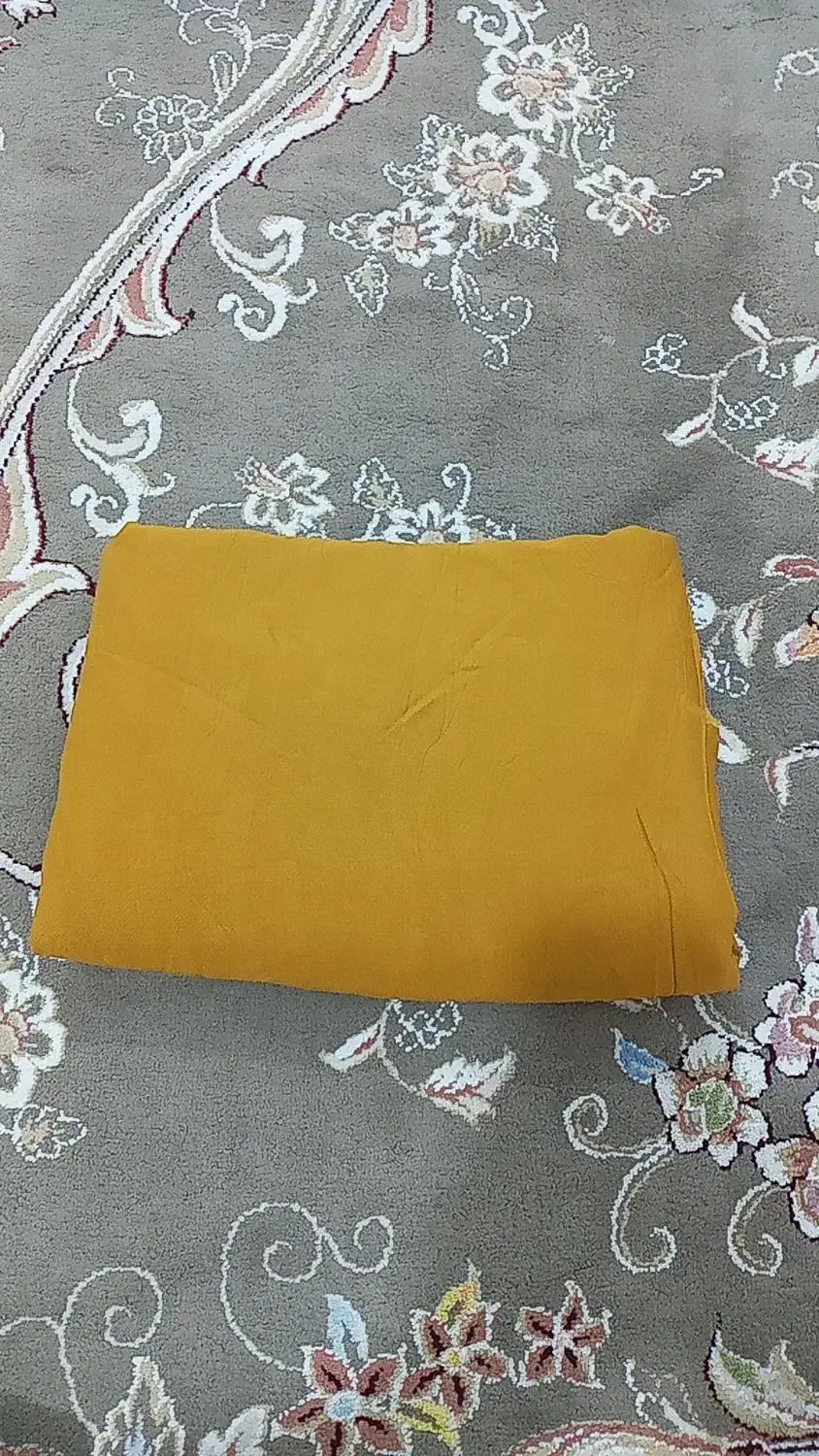 پارچه متات|لوازم خیاطی و بافتنی|بانه, |دیوار