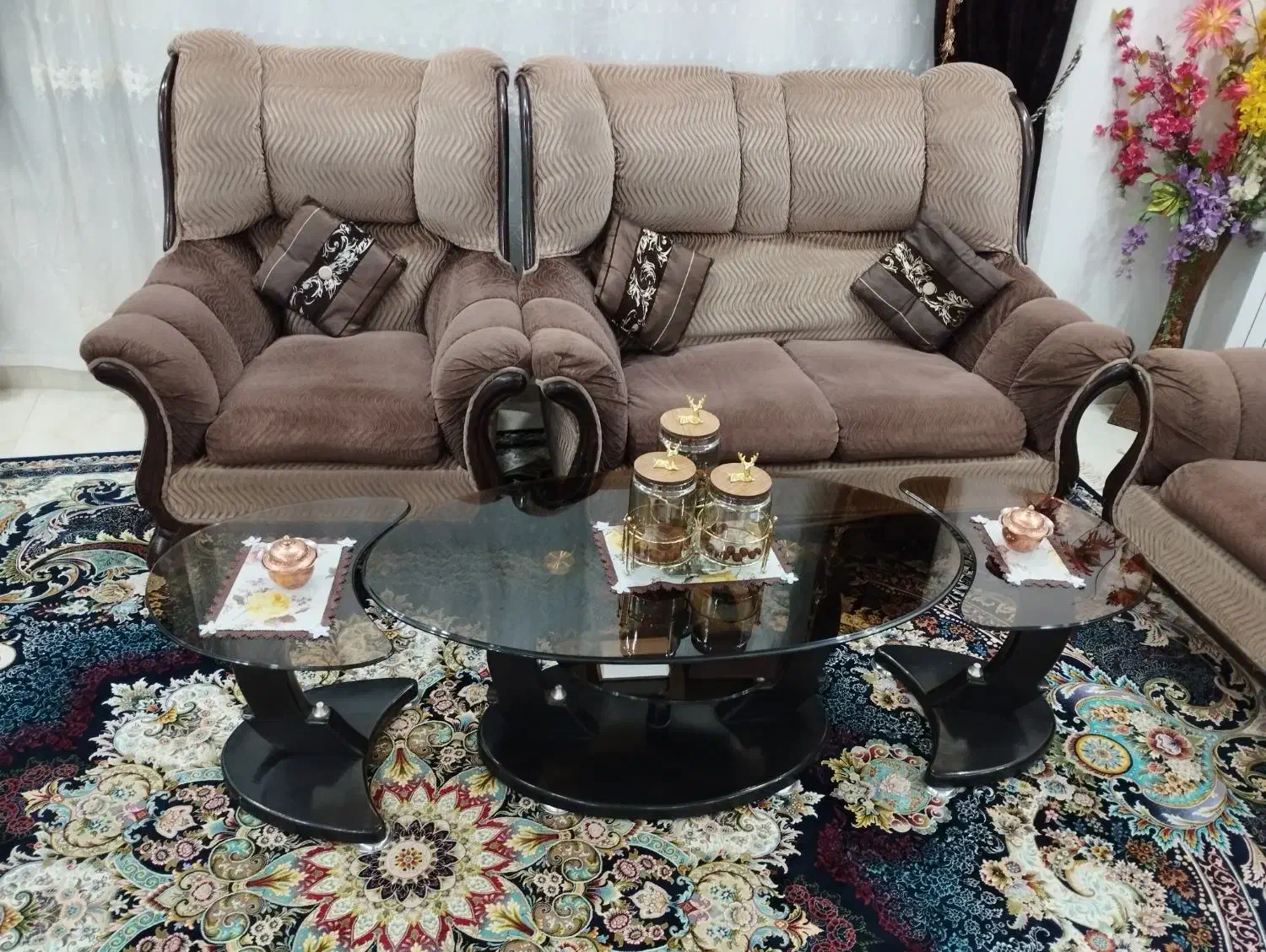 مبل راحتی هفت نفره|مبلمان خانگی و میز عسلی|بومهن, |دیوار