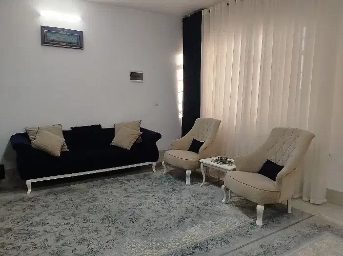 مبل ۵نفره|مبلمان خانگی و میز عسلی|تربت‌حیدریه, رضاشهر|دیوار