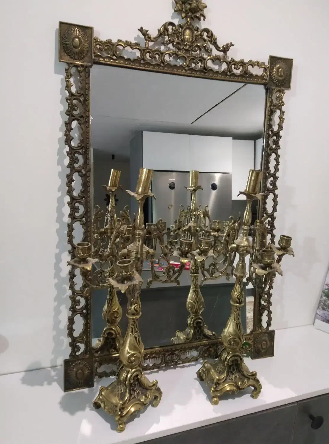 آینه شعمدان برنز|کلکسیون اشیاء عتیقه|پردیس, فاز ۸|دیوار