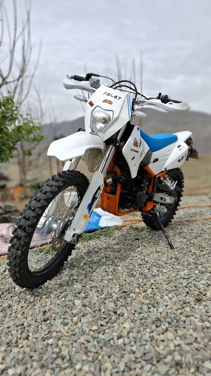 ktm|موتورسیکلت|کرج, حصار|دیوار