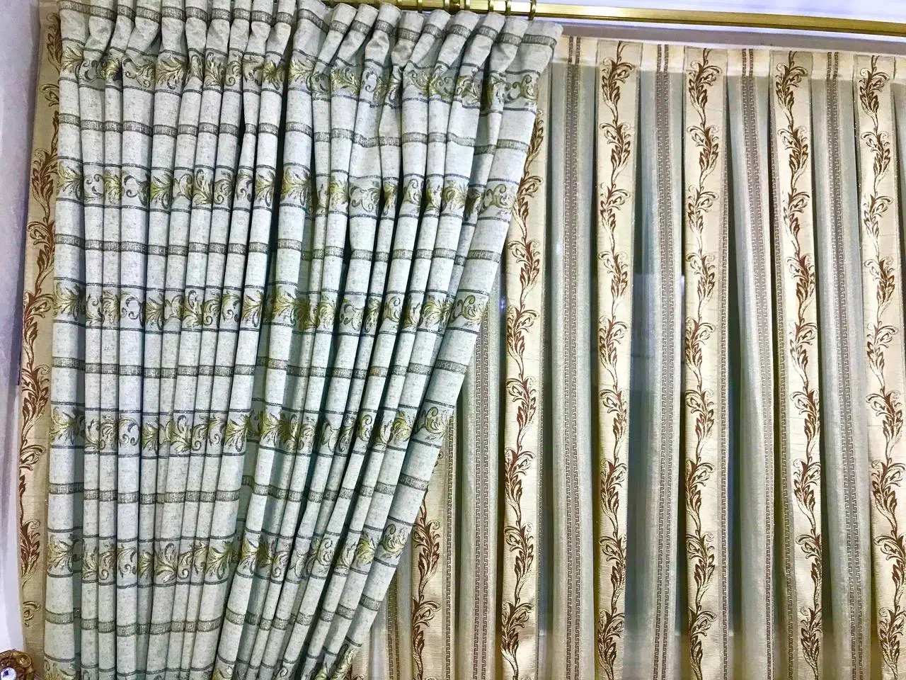 پرده|پرده، رانر، رومیزی|آستانه اشرفیه, |دیوار