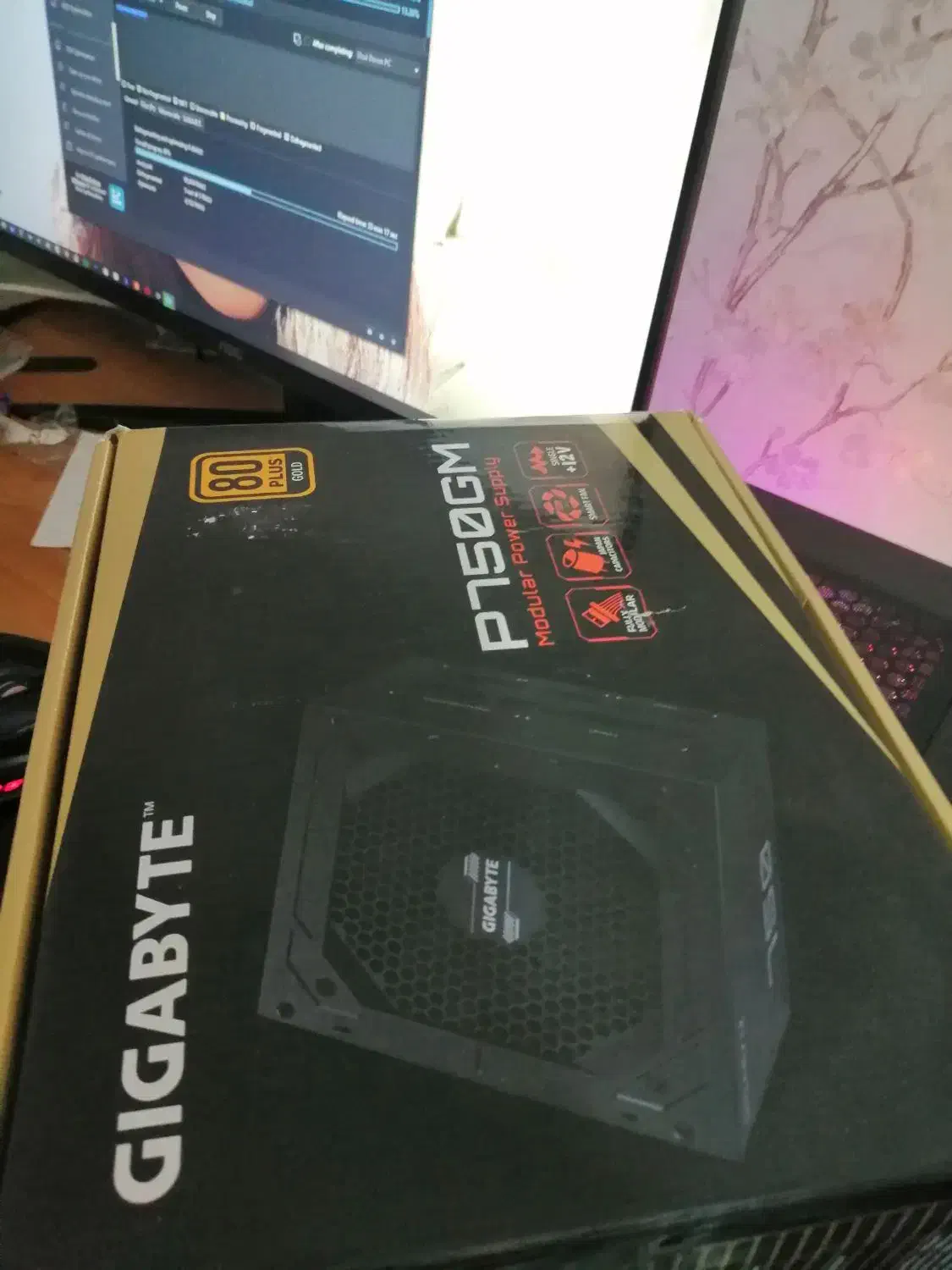 پاور 750 وات گیگابایت فول ماژولار gold|قطعات و لوازم جانبی رایانه|زرقان, |دیوار