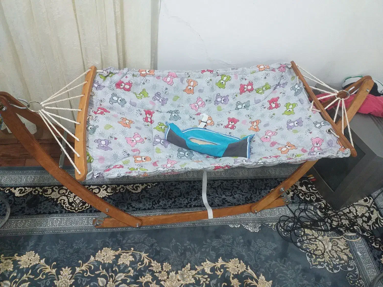 فروش گهواره سنتی نوزاد|تخت و صندلی بچه|کنگاور, |دیوار