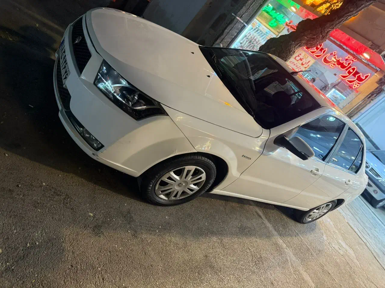 دنا مدل ۹۸|خودرو سواری و وانت|مشهد, امام رضا (ع)|دیوار