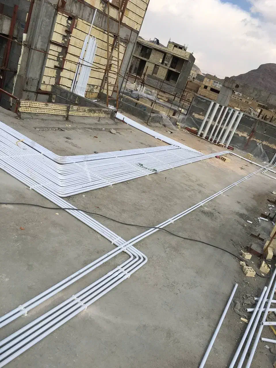 استخدام نیروی کار آموزبرق ساختمان محدوده سنی۱۷تا۲۵|استخدام صنعتی، فنی، مهندسی|اصفهان, آبشار|دیوار