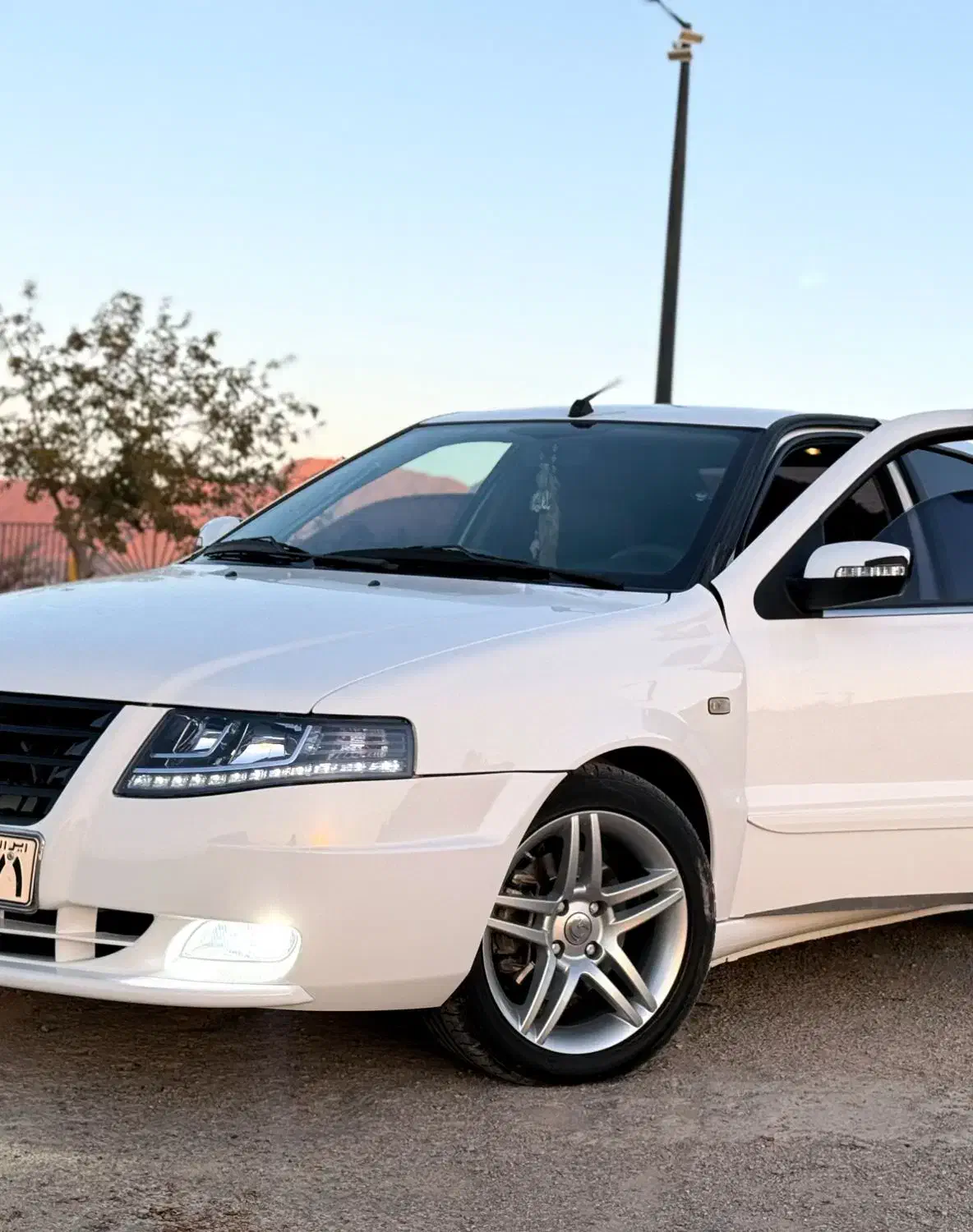 رینگ اسپورت استرامبلی با لاستیک (زیر صفری)|قطعات یدکی و لوازم جانبی|قائن, |دیوار