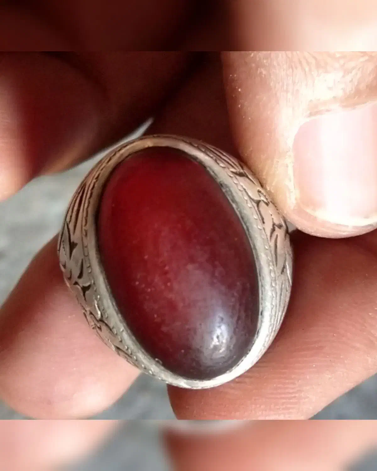 انگشتر کهنه قدیمی یمن آلبالویی|جواهرات|تربت‌حیدریه, مظفریه|دیوار