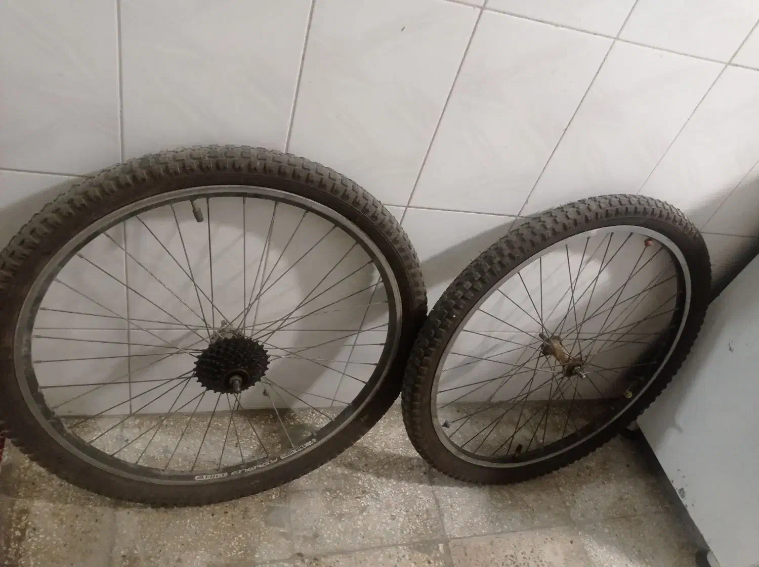 لاستیک وطرقه دوچرخه۲۶|دوچرخه، اسکیت، اسکوتر|پاکدشت, پاکدشت (مامازند)|دیوار