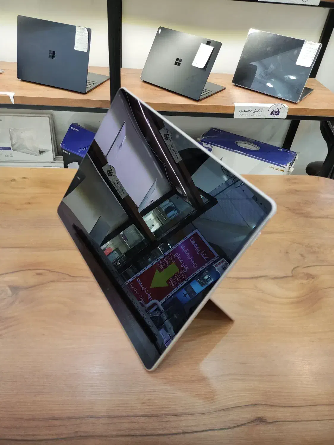 سرفیس پرو ۸ سیم کارت خور با گارانتی شرکتی|رایانه همراه|مشهد, ارشاد|دیوار