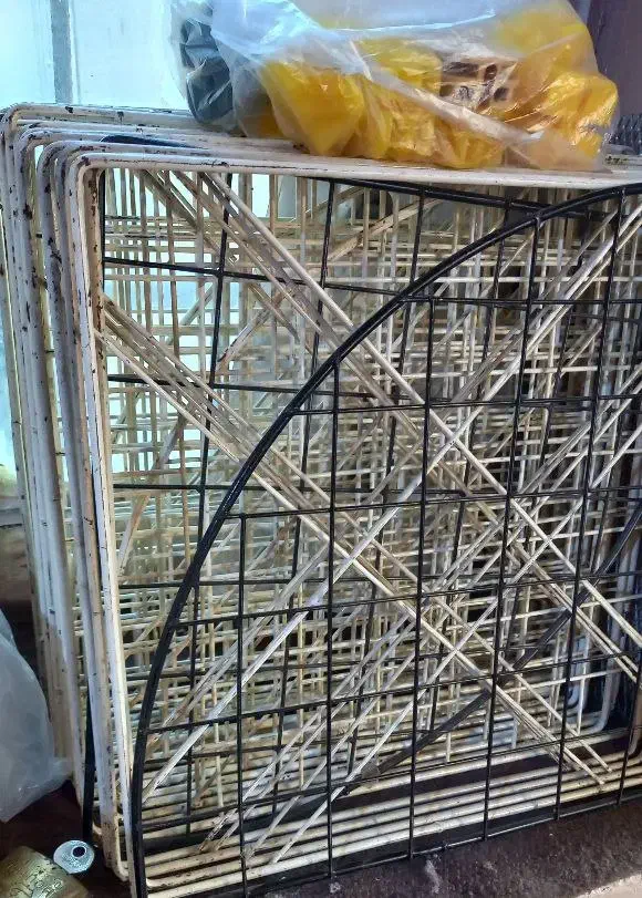 قفسه مشبک|کتابخانه، شلف، قفسه‌های دیواری|بندرعباس, |دیوار