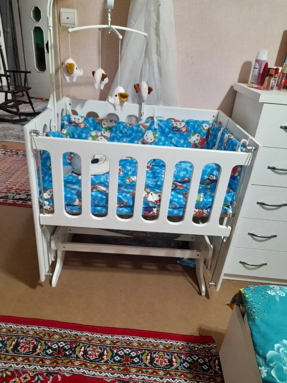 تخت خواب گهواره شو|تخت و سرویس خواب|اراک, |دیوار