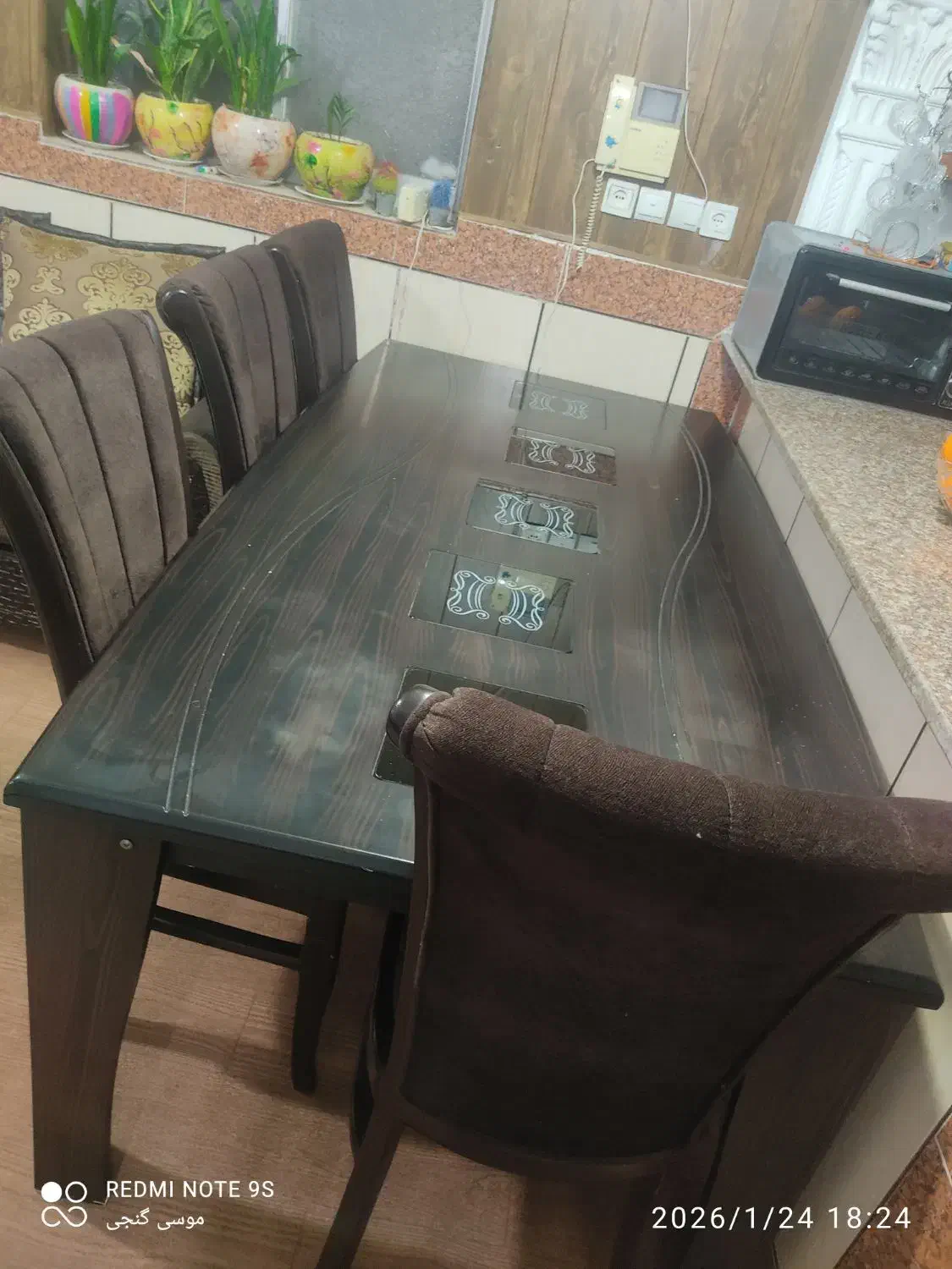 میزناهارخوری 8نفره سالم سالم وتمیزتمیز|میز و صندلی غذاخوری|گرگان, |دیوار